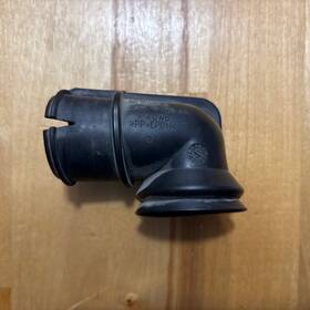 Gn1z-9f843-a Ford Oem Ecosport 2.0l Air Cleaner Intake Tube - Used Item