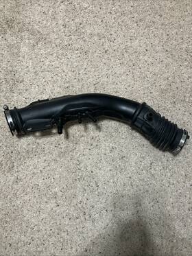 Lx619r504jc Ford 2022 -2024 Maverick 2.0l Engine Air Cleaner Intake Inlet Hose Tube Duct Oem