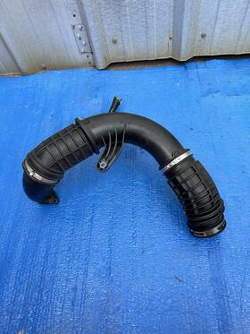 Pz11-9r504-ad Ford 11 M Escape Kuga 2023-2024 1.5 Ecoboost Air Intake Hose Oem Pz11-9r504-ad Ford 11 M Escape Kuga 2023-2024 1.5 Ecoboost Air Intake Hose Oem