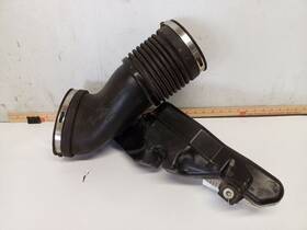 338.fd8m11 Ford Truck Air Tube/resonator From 2011 F250sd 6.7l Turbo Diesel 10861613
