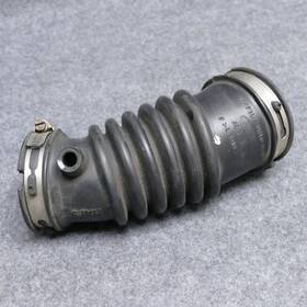 Vp4f1u-9r504-ac Ford Vp4f14-9r504-ac 2000-2007 Taurus Sable 3.0 Air Intake Rubber Duct Tube Oem 75482
