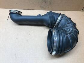Xc2u-9r504-aa Ford 2000 Econoline E-150 4.2l Air Cleaner Outlet Duct Intake Hose
