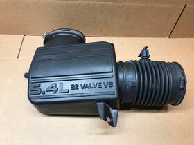 Xl7u-9f805-aa Ford 1999 Lincoln Navigator 5.4l Air Cleaner Outlet Duct Intake Hose