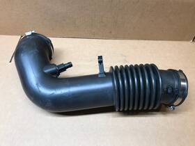 Yl8u-9r504-af Ford 2001 Escape 2.0l Engine Air Cleaner Outlet Duct Intake Hose