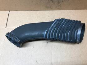 14076426 General Motors 1988 Chevrolet Cavalier 2.0l Engine Air Cleaner Outlet Duct Intake Hose