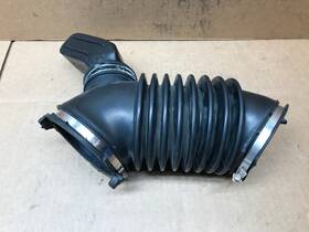 24502158 General Motors 1995 Buick Park Avenue 3.8l Air Cleaner Outlet Duct Intake Hose