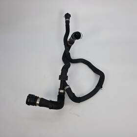 8096879 Genuine Oem 20-25 Bmw M8 F91 Upper Overflow Expansion Tank Hose Used