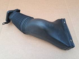 01643080 Gm 88-93 Cadillac Eldorado Seville 4.5l 4.9l Oem Engine Air Cleaner Box Intake Hose
