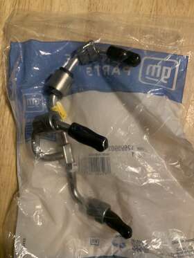 12695903 Gm Oem Fuel Feed Intermediate Pipe For Various Vehicles With 3.6l Engines