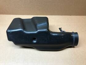 22661510 Gm 2002 Chevrolet Cavalier 2.2l Oem Engine Air Cleaner Outlet Duct Intake Resonator