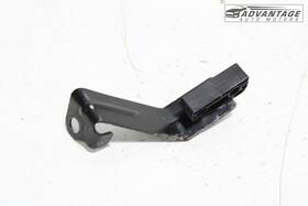 23217048 Gm 2017-2022 Chevrolet Colorado Fuel Feed And Return Pipe Clip Oem