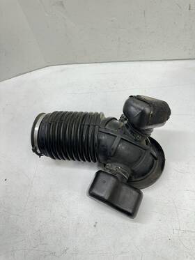 25170953 Gm 97-98 Buick Regal 3.8l Intake Hose Tube Duct Monte Carlo Grand Prix S22