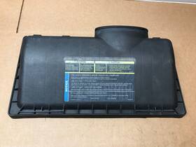 25171730 Gm 1999 Chevrolet Camaro 3.8l Oem Air Cleaner Housing Filter Cover