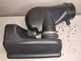 25316919 Gm 1999-07 Oem Chevy Silverado Sierra Suburban Resonator Air Cleaner Intake