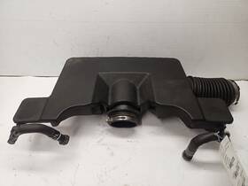 338.gm8s16 Gm Air Tube With Resonator From 2016 Chevrolet Suburban 1500 5.3l 12216506