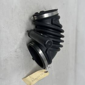 92229653 Gm Genuine Air Cleaner Outlet Duct