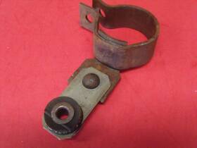 3947354 Gm General Motors Nos 63-70 Chevrolet Gmc Truck Blazer Exhaust Pipe Hanger Clamp Assy