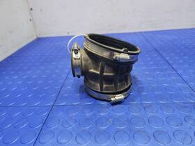 Gm Trucks 84841225 17-19 Chevy Silverado 2500 3500 6.6l Diesel Engine Air Intake Hose Rear Oem
