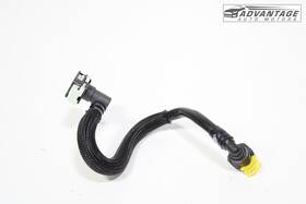 025002c Gmc 2024-2025 Sierra 2500 Hd Crew Cab 6.6l V8 Diesel Fuel Hose Pipe Tube Oem