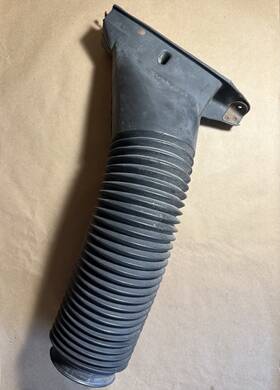 15564802 Gmc 1982-1987 Chevy S10 S15 2.5l Air Duct #15564802