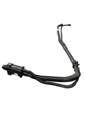 Gmc 23342405 2019-2023 Sierra 2500hd 6.6l Def Fuel Fluid Filler Hose Pipe Line Oem