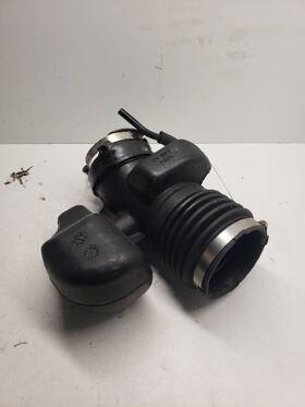 338.gm9a12 Gmc Truck Acadia 2012 Air Tube/resonator 1406525