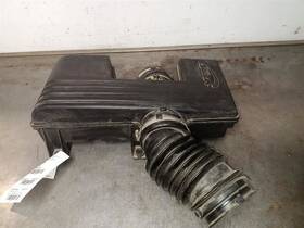 Gmc Truck 338.gm9b04 Air Intake Tube With Resonator From 2004 Canyon 10774712