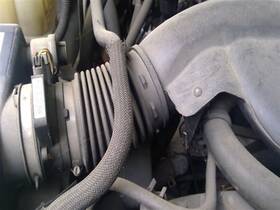 Gmc Truck 338.gm9j06 Air Resonator Tube Fits 06 Yukonxl15 3313540