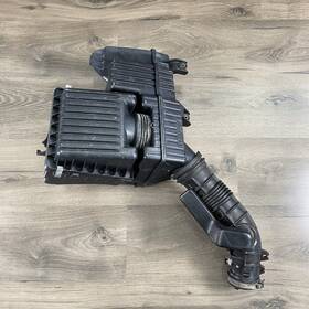 17228-p2p-a00 Honda 1996-2000 Civic Ex Hx D16y8 D16y5 Air Intake Box Cleaner Oem Tube Ek Ej8