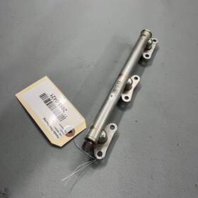 Rlva0r6-282927 Honda 2016-2020 Pilot Engine Rear Fuel Distribution Rail Pipe Tube Oem