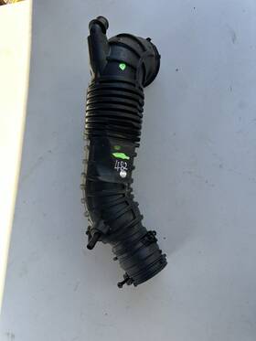 28130-13100 Hyundai Air Intake Tube Hose Oem Kona N-line 2022-2023