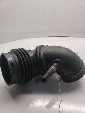 282102e000 Hyundai Tucson 2008 Air Tube/resonator 1083245