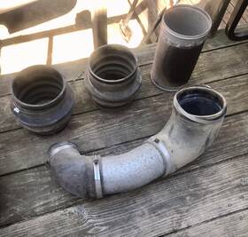 319119-c1 International Harvester S1800 Truck Dt466 Dt 466 Diesel Engine Air Intake Tube