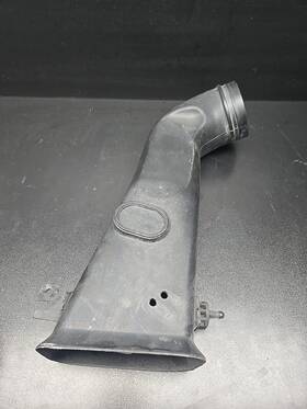 8w83-9a675-aa Jaguar Xk Air Intake Cleaner Filter Box Duct Hose Right 2010-2015 Oem 8w83-9a675-aa Jaguar Xk Air Intake Cleaner Filter Box Duct Hose Right 2010-2015 Oem