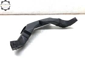 Gx73-9h724 Jaguar 2017-2020 Xe 3.0l V6 Front Engine Air Intake Duct Guide Hose Tube Oem