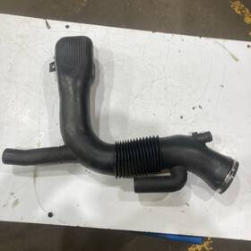 Nnc3555ad Jaguar 1998-03 Xj8 Vanden Plas 4.0 Air Intake Tube Pipe Hose