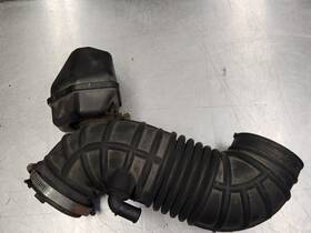 Kia 28138-2g200 2007-2011 Rondo Optima 2.7l Engine Air Intake Hose Assembly Oem