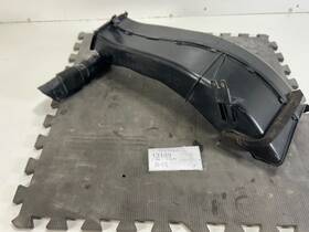 13189 Lexus 2013-2015 Gs 350 Front Left Driver Side Air Intake Tube Oem