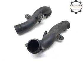 0281002931 Maserati 2014-2019 Quattroporte 3.8l Front Engine Air Intake Duct Tube Set Oem