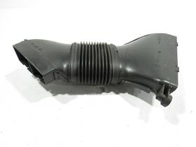06.02.2025 Maserati Md397 507 Levante Q4 2017 Left Driver Intake Air Duct Hose Pipe Tube 16-24 06.02.2025 Maserati Md397 507 Levante Q4 2017 Left Driver Intake Air Duct Hose Pipe Tube 16-24