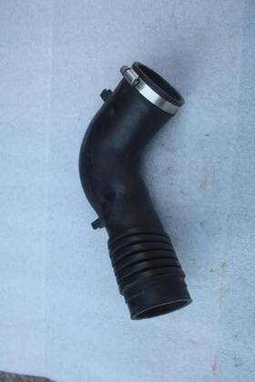 199.mz1o91 Mazda 1990 1991 1992 1993 Mx-5 Miata Air Intake Pipe Tube B61p13221