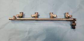 Py0113150a Mazda Fuel Injector Rail - 2014-2018 3 2.5l