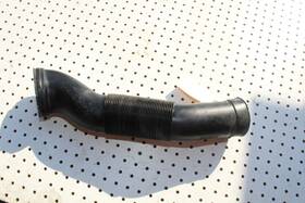 1130941282 Mercedes-benz 00-02 W215 Cl55 Cl500 Air Intake Left Tube Duct Inlet Pipe A106