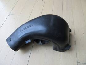 1170941011 Mercedes-benz W126 C126 560 Sec Left Lower Air Cleaner Hose Part