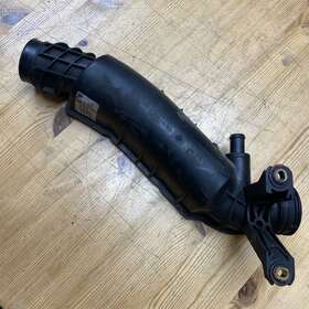 2710901937 Mercedes-benz 2003-2006 C230 Compressor Air Intake Pipe Tube Oem