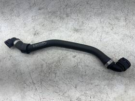 A205501182 Mercedes-benz 2015-2018 C300 Lower Engine Radiator Coolant Hose Oem