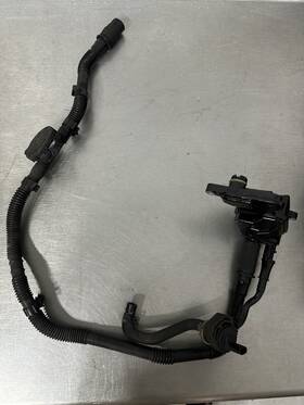 A2700180000 Mercedes-benz 2016 Metris Breather Hose W Membrane Diaphragm Vent Tube Pipe