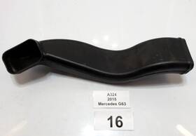 A4638311246 Mercedes-benz 2013-2018 Oem W463 G63 Amg Front Right Passenger Air Lower Duct A4638311246 Mercedes-benz 2013-2018 Oem W463 G63 Amg Front Right Passenger Air Lower Duct