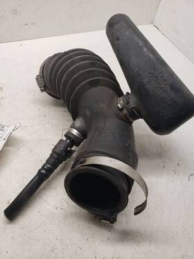Mercury 338.fd3c09 Mariner 2009 Air Tube/resonator 1471732