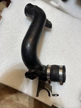 1505b080 Mitsubishi 2018-2023 Eclipse Cross Intercooler Air Outlet Hose Tube Pipe Oem